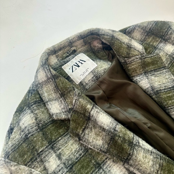 Zara Men's Olive Plaid Trench Coat - Picture 3 of 3